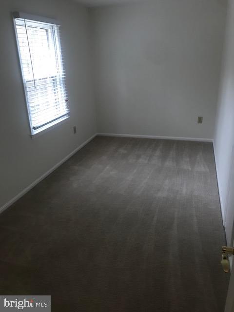 1817 Post Oak Trail Reston, VA 20191 - Photo 17 of 40