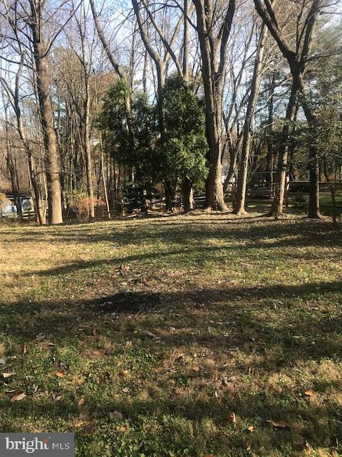 1817 Post Oak Trail Reston, VA 20191 - Photo 40 of 40