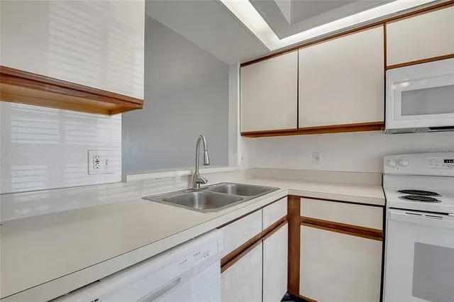 $1,550 | 1239 Lucaya Circle, Orlando, FL 32824