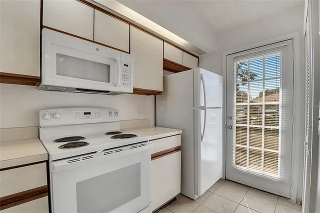 $1,550 | 1239 Lucaya Circle, Orlando, FL 32824