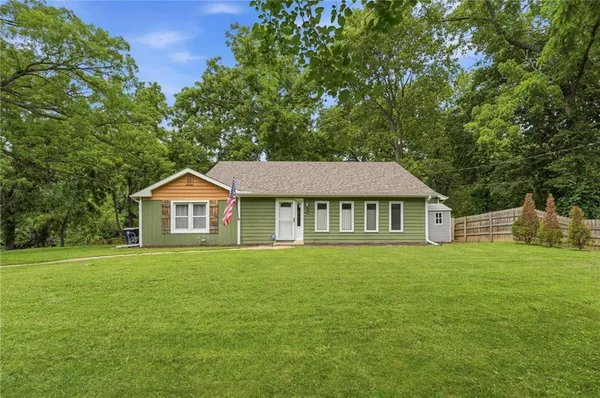 $230,000 | 2410 Northwest 53rd Terrace, Kansas City, MO 64151