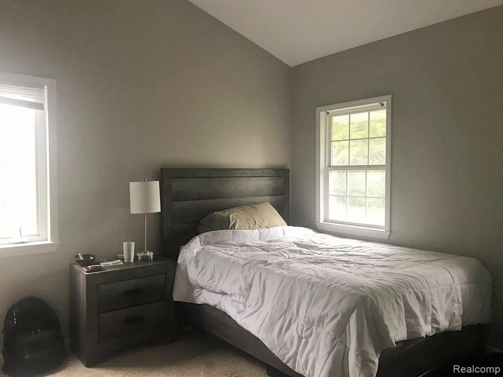 3844 Orchardview Avenue Rochester Hills, MI 48307 - Photo 13 of 17