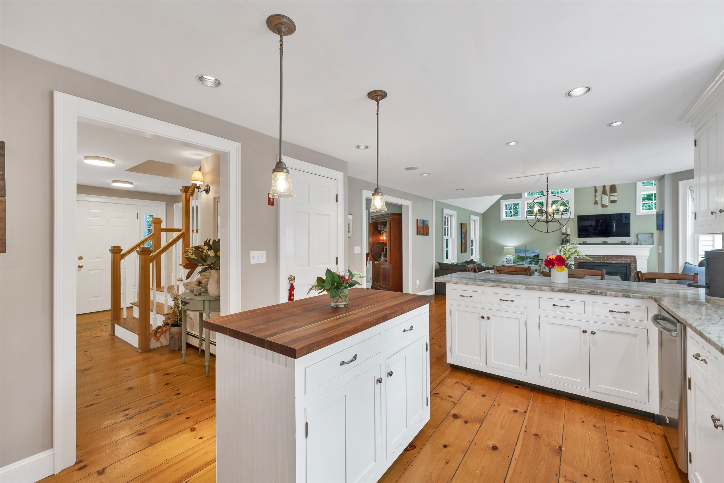 12 Ridgewood Terrace Exeter, NH 03833 - Photo 14 of 54