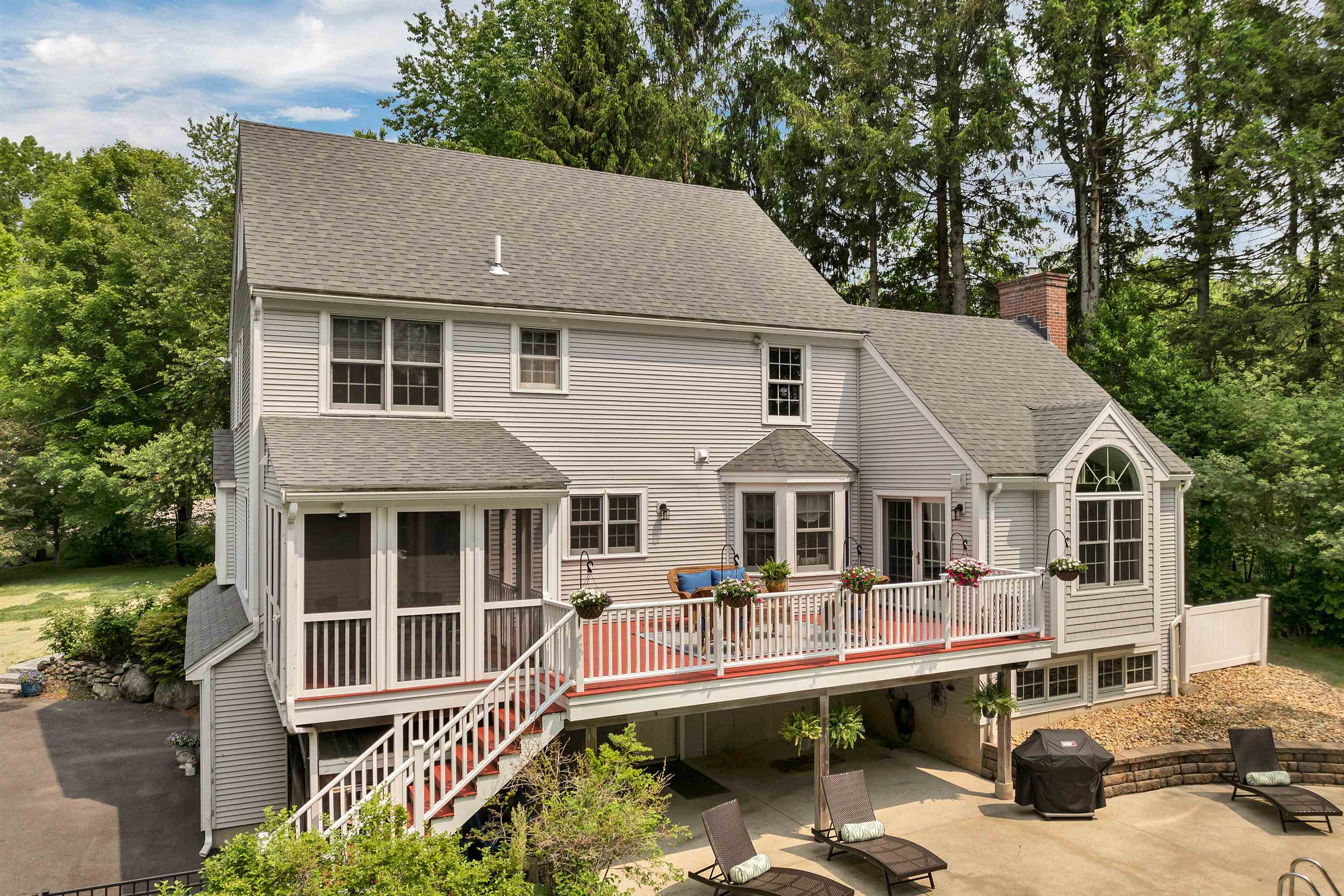 12 Ridgewood Terrace Exeter, NH 03833 - Photo 2 of 54