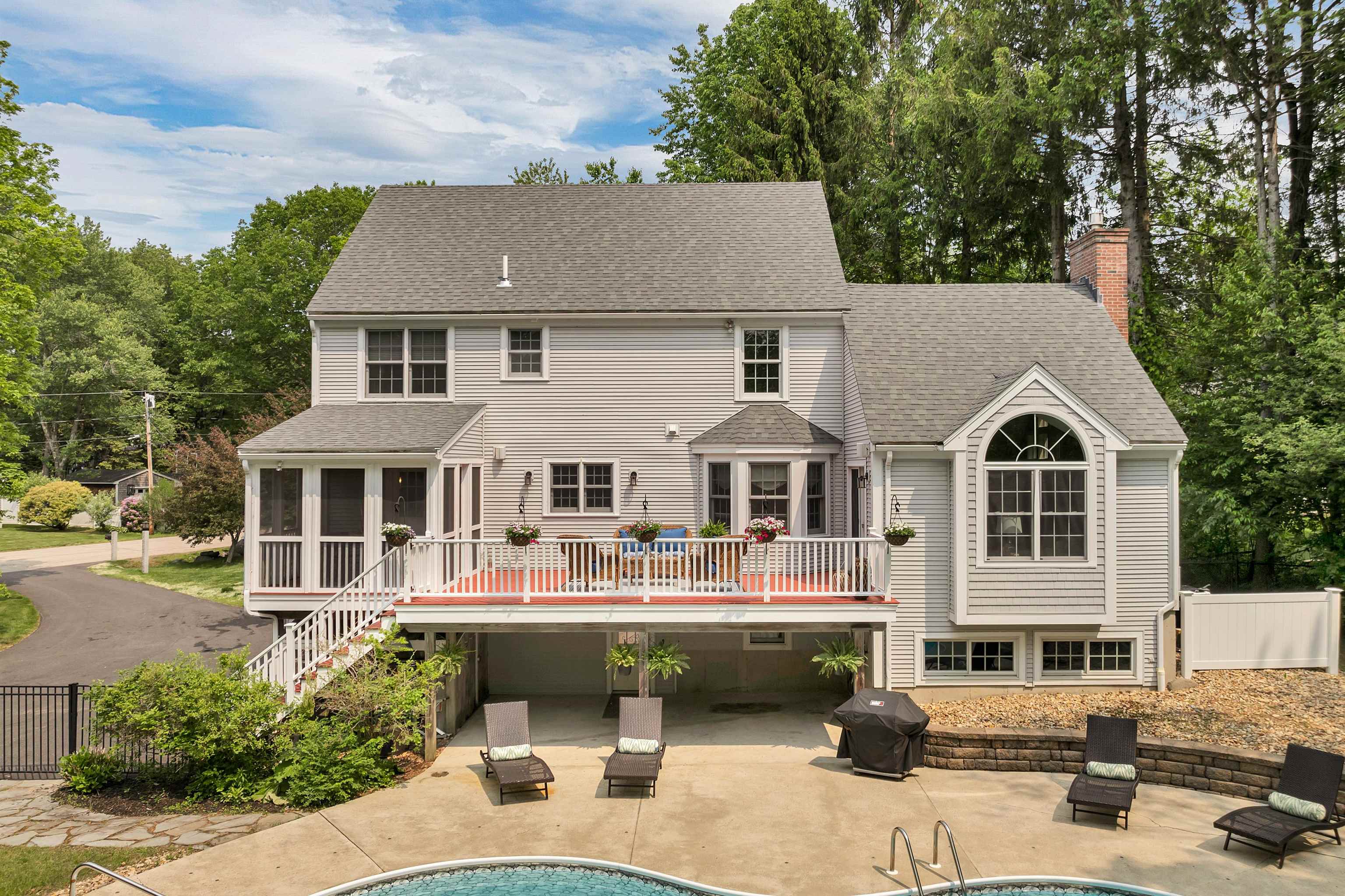 12 Ridgewood Terrace Exeter, NH 03833 - Photo 3 of 54