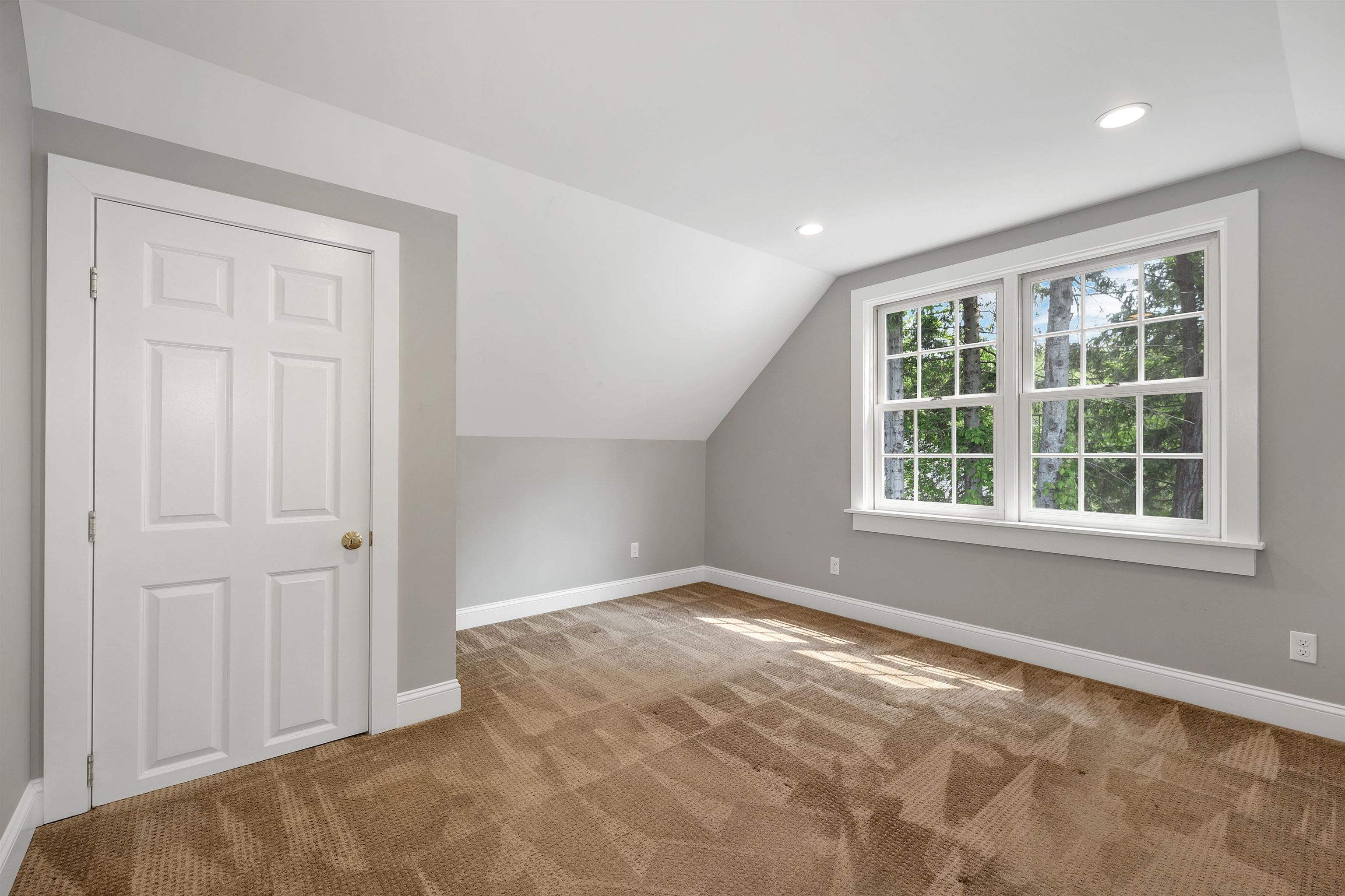 12 Ridgewood Terrace Exeter, NH 03833 - Photo 42 of 54