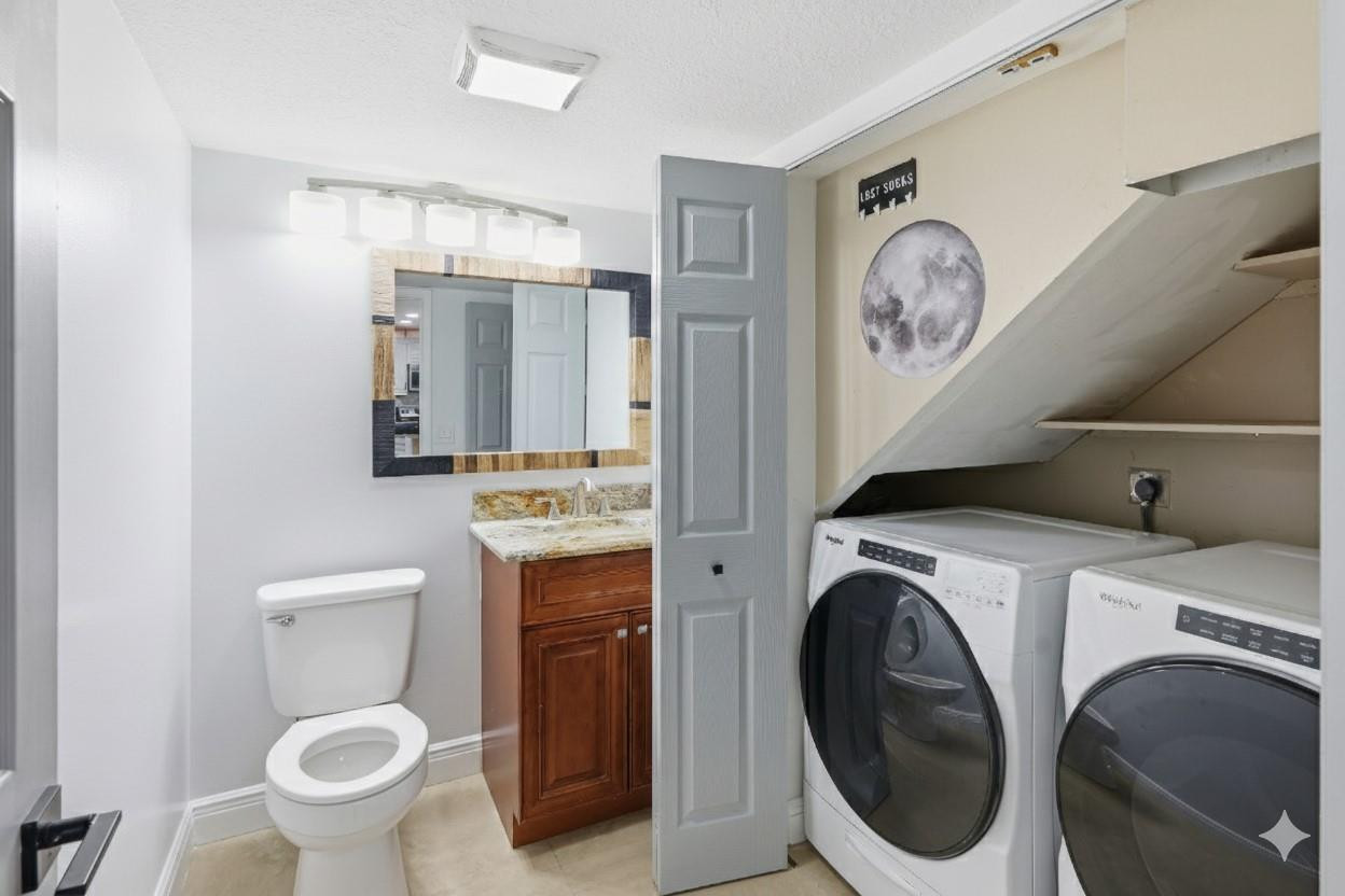 23048 Oxford Place, Unit A Boca Raton, FL 33433 - Photo 13 of 17 Photo 13