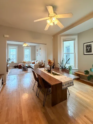 $3,200 | 3016 North Clifton Avenue, Unit 2, Chicago, IL 60657