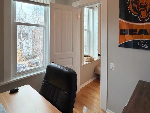 $3,200 | 3016 North Clifton Avenue, Unit 2, Chicago, IL 60657