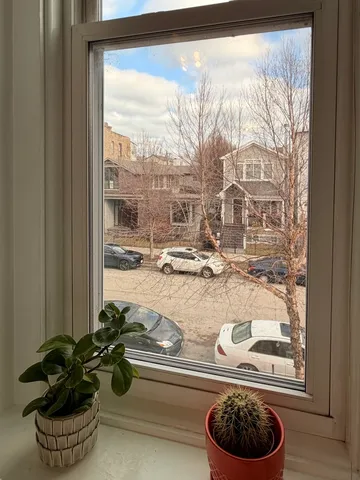 $3,200 | 3016 North Clifton Avenue, Unit 2, Chicago, IL 60657