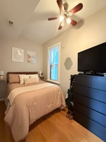 $3,200 | 3016 North Clifton Avenue, Unit 2, Chicago, IL 60657