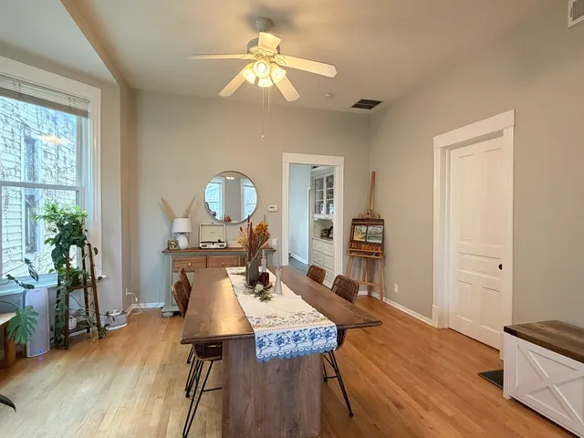 $3,200 | 3016 North Clifton Avenue, Unit 2, Chicago, IL 60657