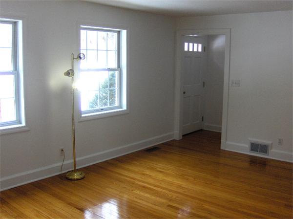 295 Country Club Road Greenfield, MA 01301 - Photo 8 of 27 Gallery Image 8