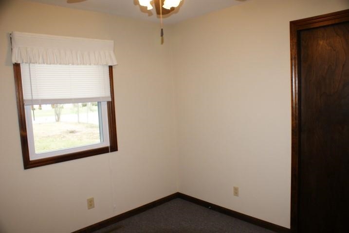 14841 Old State Road Evansville, IN 47725 - Photo 14 of 22 Gallery Image 14