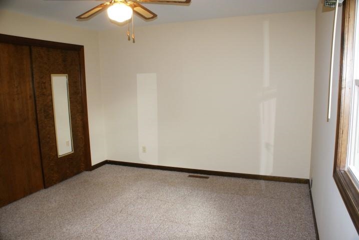 14841 Old State Road Evansville, IN 47725 - Photo 8 of 22 Gallery Image 8