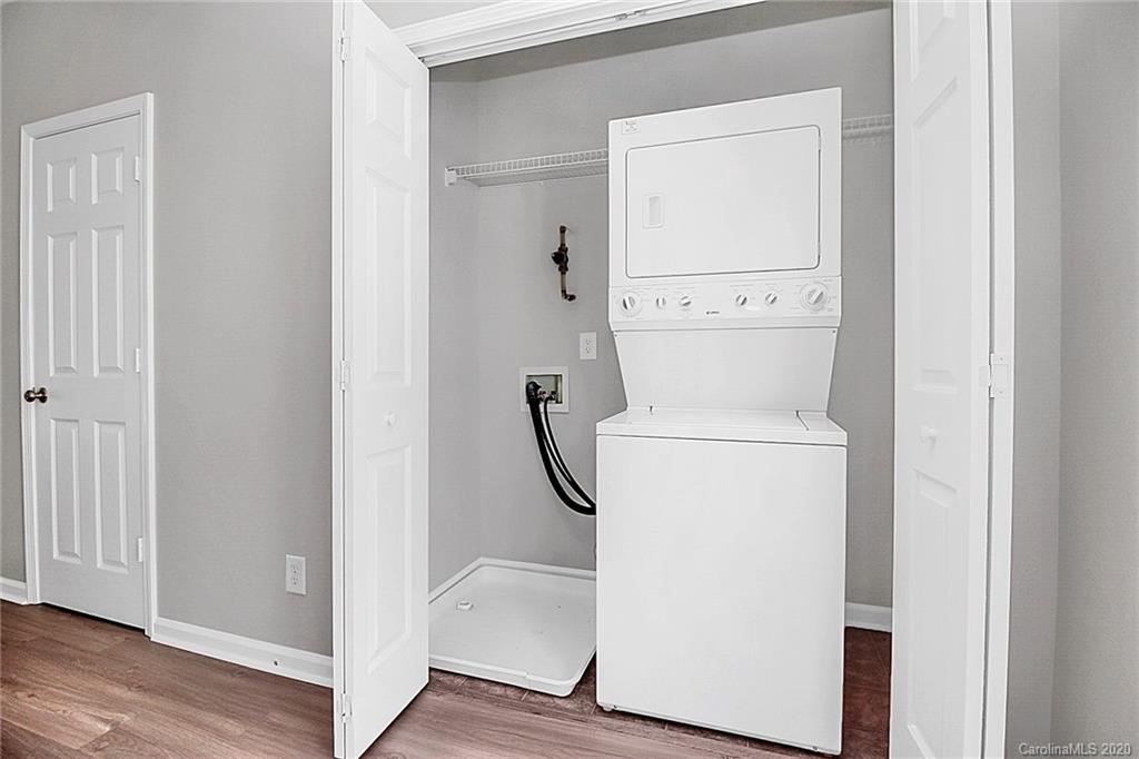 648 Raphael Place Charlotte, NC 28205 - Photo 23 of 48 a utility room with dryer and washer
