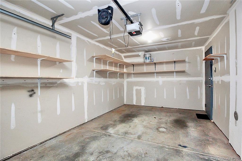 648 Raphael Place Charlotte, NC 28205 - Photo 41 of 48 a view of an empty room