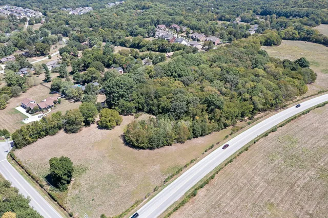 an aerial view of multiple house