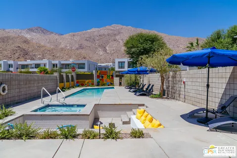 $524,900 | 588 East San Lorenzo Road, Unit 103, Palm Springs, CA 92264