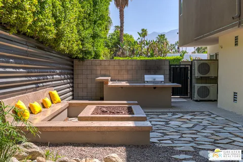 $524,900 | 588 East San Lorenzo Road, Unit 103, Palm Springs, CA 92264