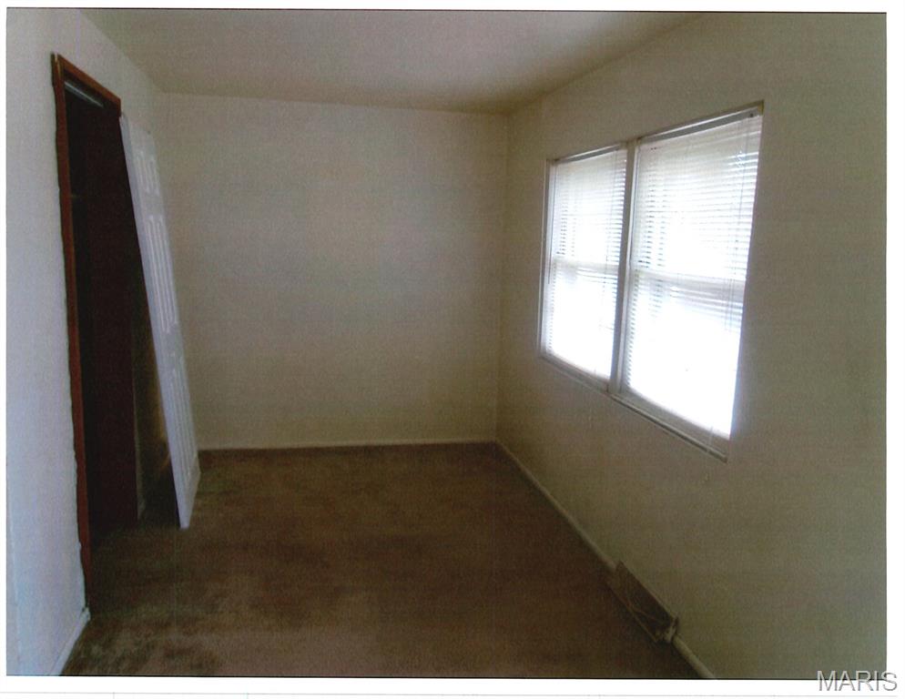 613 Washington Street Highland, IL 62249 - Photo 27 of 41