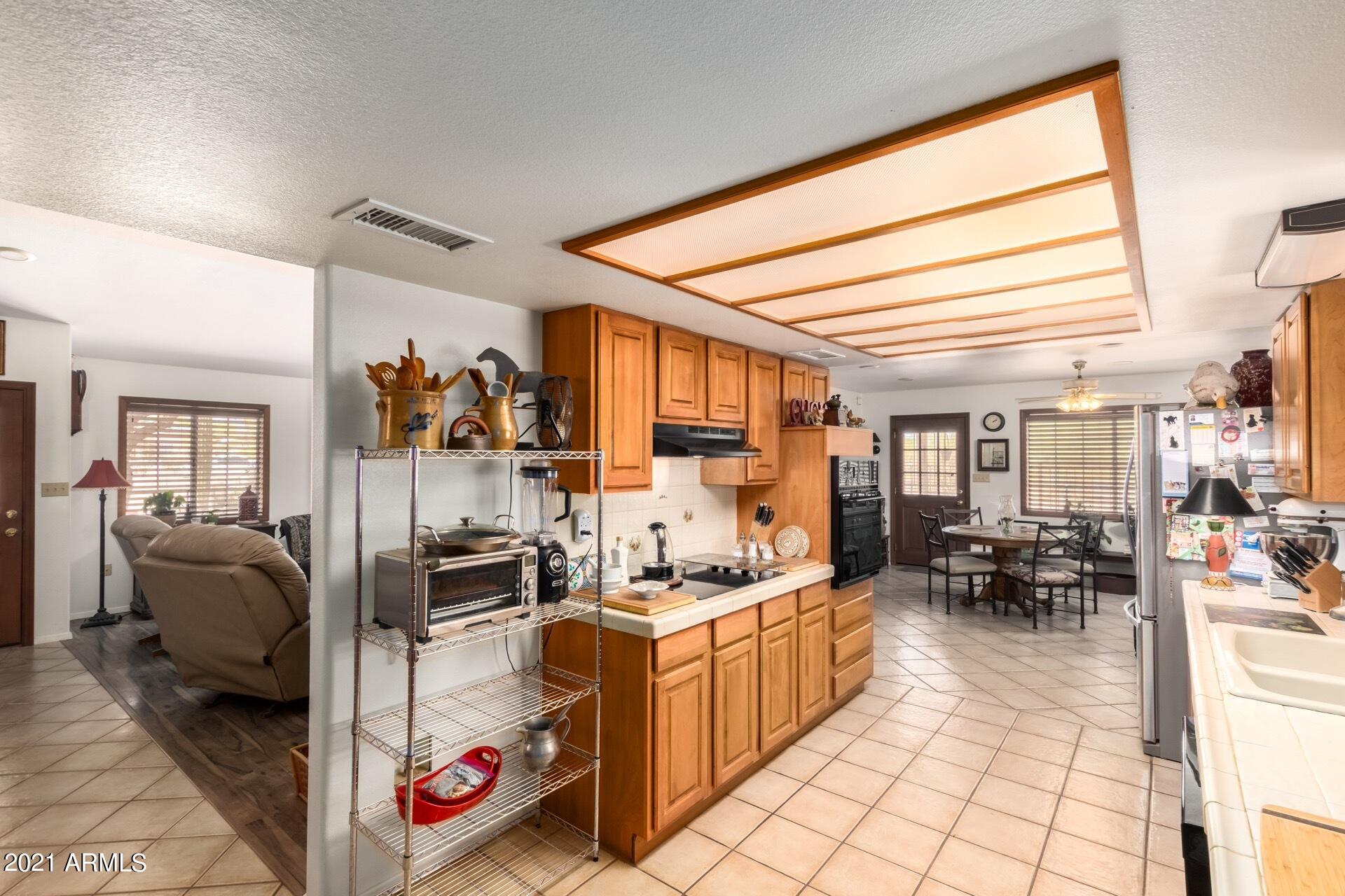 10511 East Adobe Road Mesa, AZ 85207 - Photo 11 of 40 0025-37-Adobe