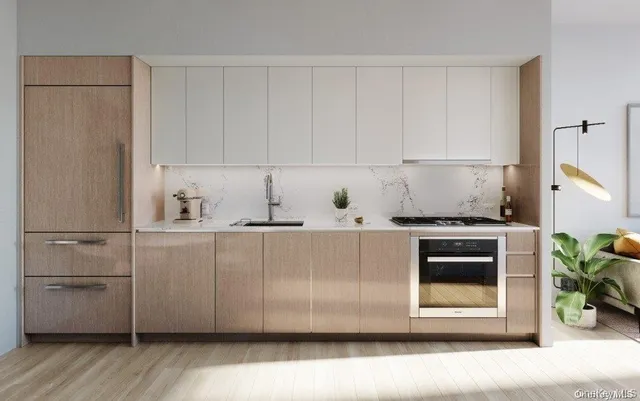 $1,495,000 | 136-18 Maple Avenue, Unit 20D | Flushing