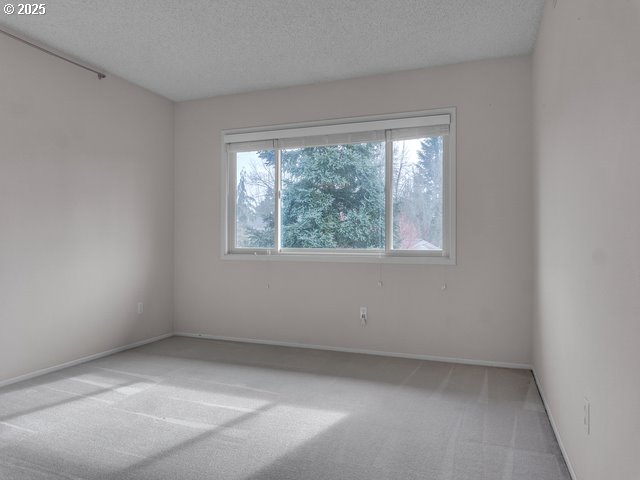 32228 Southwest Boones Bend Road Wilsonville, OR 97070 - Photo 14 of 47 Gallery Image 14