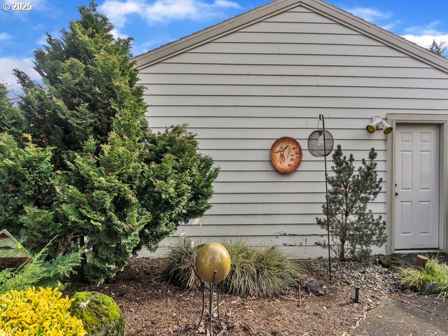 32228 Southwest Boones Bend Road Wilsonville, OR 97070 - Photo 30 of 47 Gallery Image 30