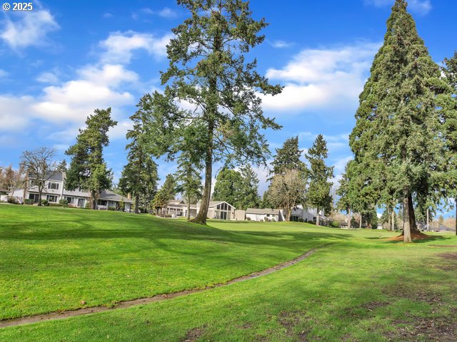 32228 Southwest Boones Bend Road Wilsonville, OR 97070 - Photo 38 of 47 Gallery Image 38