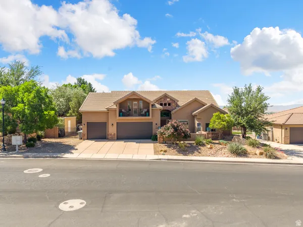 $750,000 | 1020 East Silver Shadows Drive, Washington, UT 84780