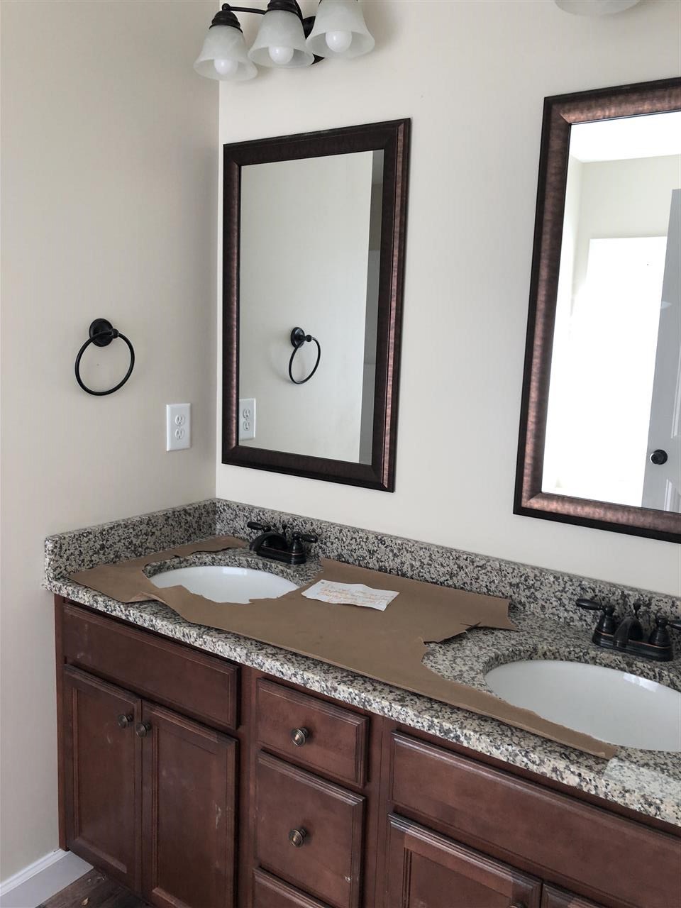 916 Knoll Ridge Way Inman, SC 29349 - Photo 8 of 14