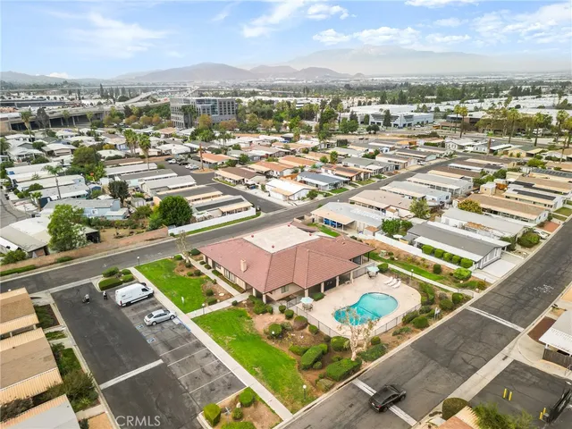 $185,000 | 138 Sir Damas Drive, Riverside, CA 92507