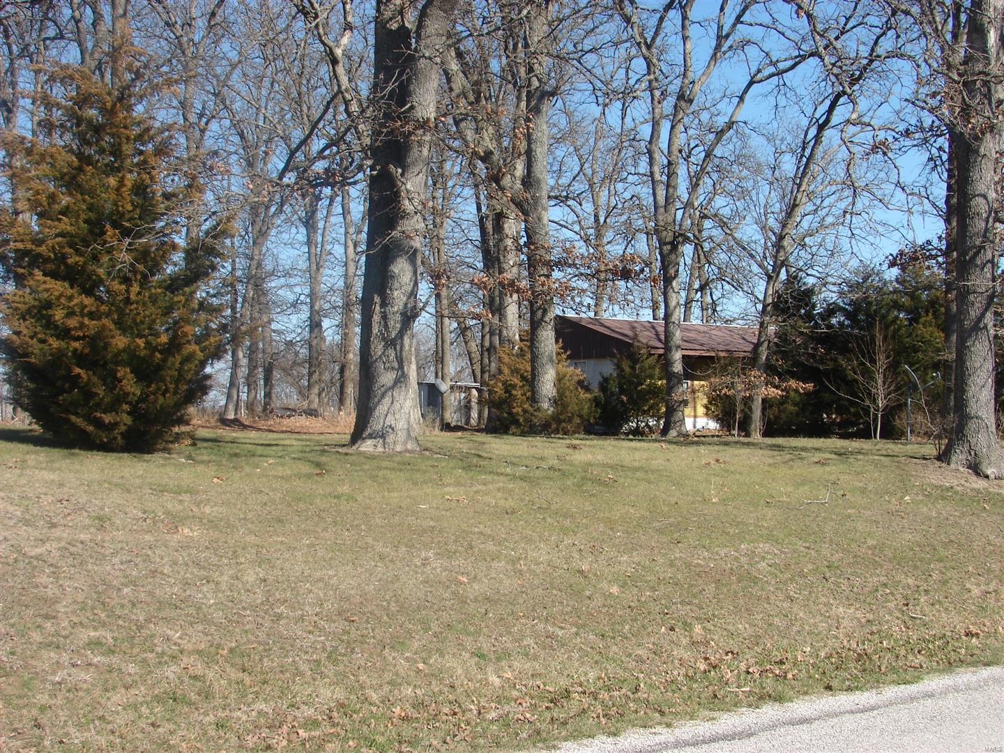5168 Kern Road Waterloo, IL 62298 - Photo 3 of 6