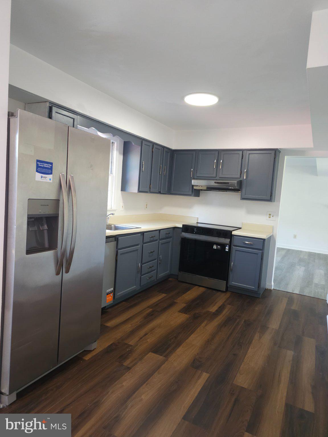 13824 Poplar Tree Road Chantilly, VA 20151 - Photo 11 of 33 Gallery Image 11