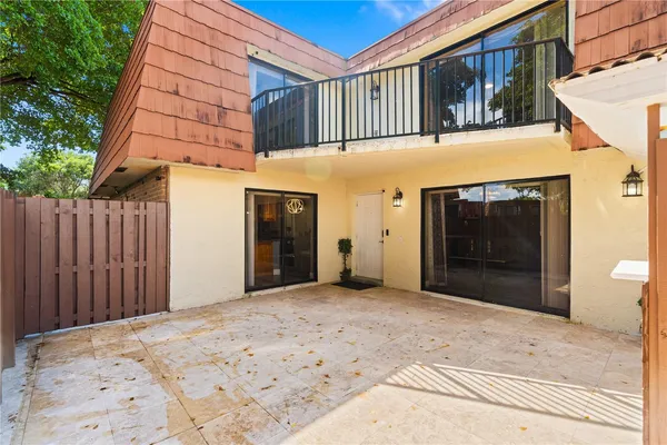$3,500 | 1600 Coral Avenue, Unit 1600, North Lauderdale, FL 33068