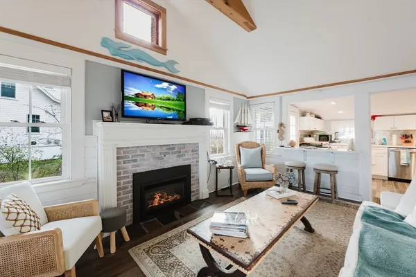 $639,900 | 4 Ross Avenue, Wareham, MA 02571