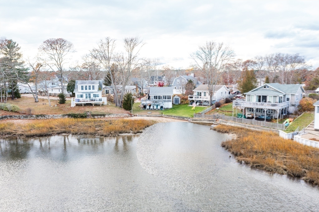 4 Ross Avenue Wareham, MA 02571 - Photo 7 of 39