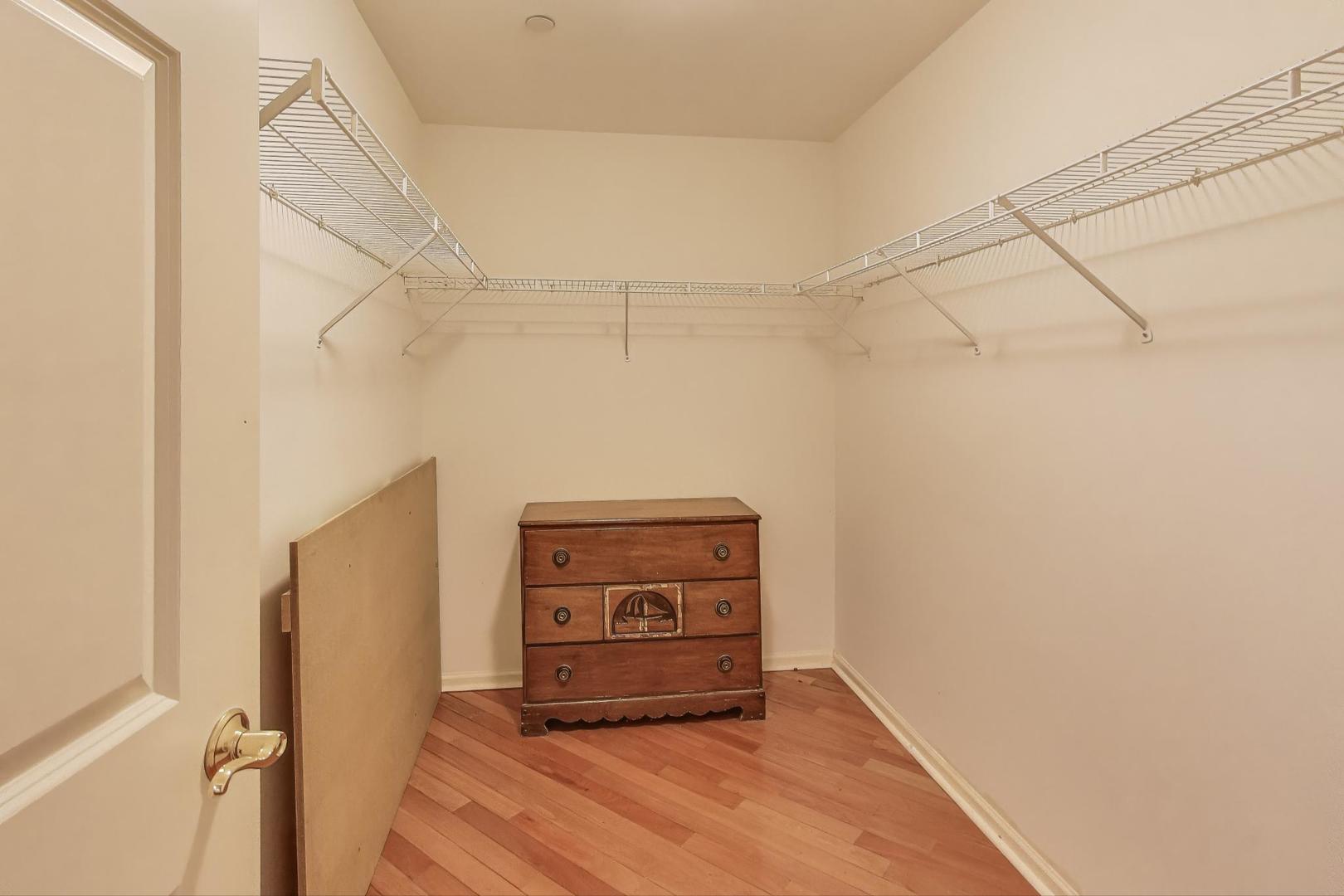 131 West Adelaide Street, Unit 309 Elmhurst, IL 60126 - Photo 23 of 39