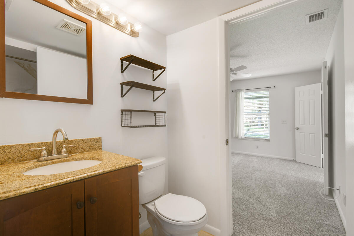 324 Maplecrest Circle Jupiter, FL 33458 - Photo 17 of 29 DSC_4067