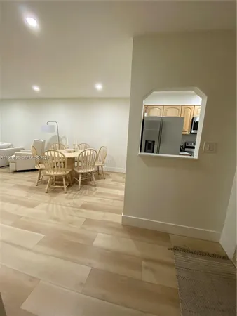 $2,300 | 1200 Tallwood Avenue, Unit 302, Hollywood, FL 33021