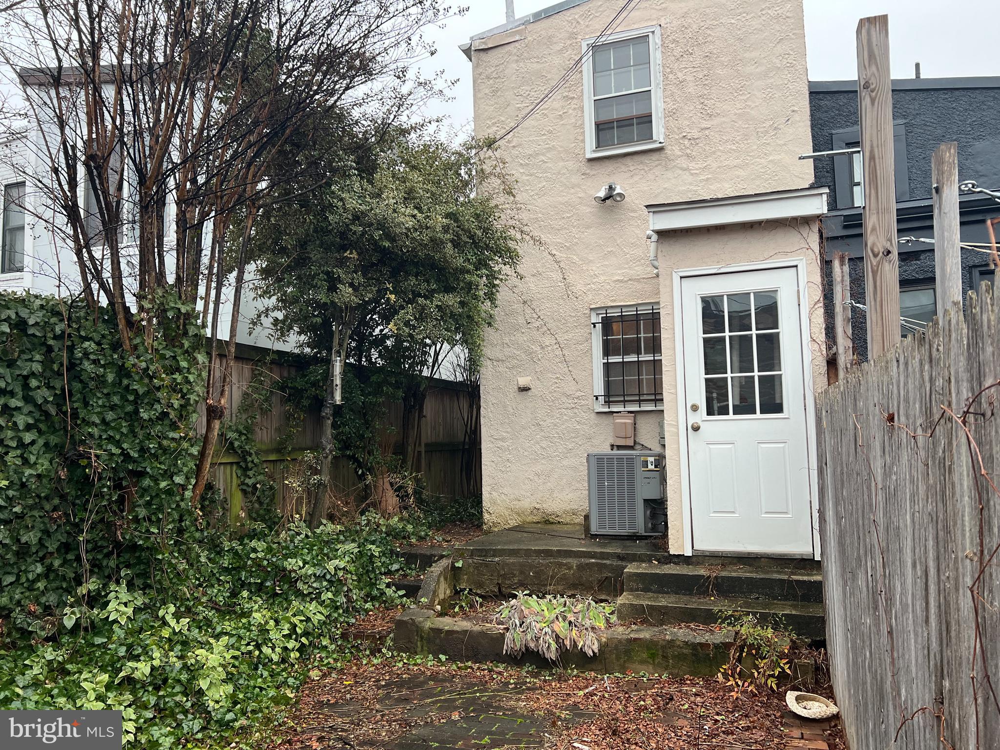 422 11th Street Southeast Washington, DC 20003 - Photo 13 of 24 a view of a house with a yard