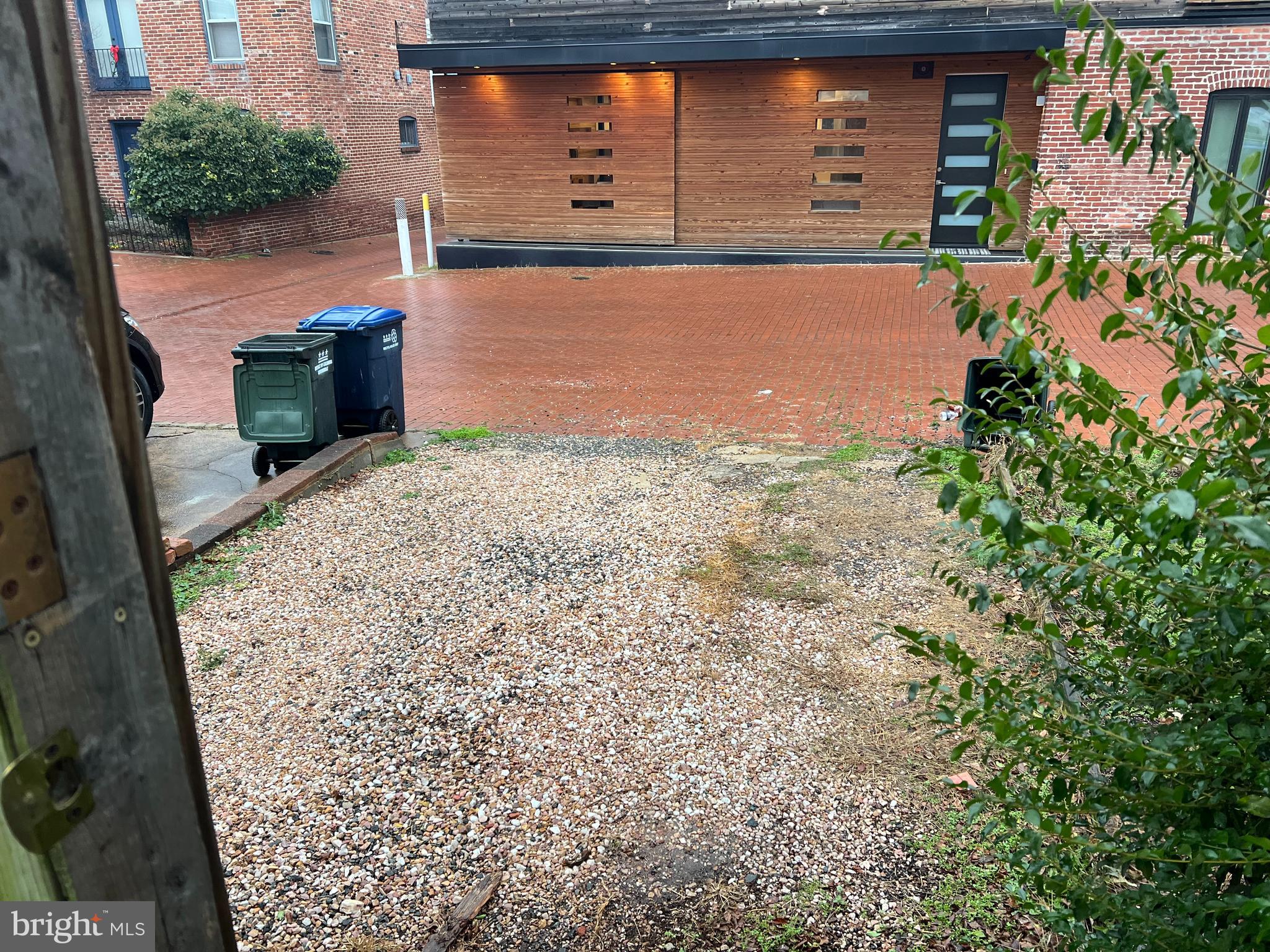 422 11th Street Southeast Washington, DC 20003 - Photo 15 of 24