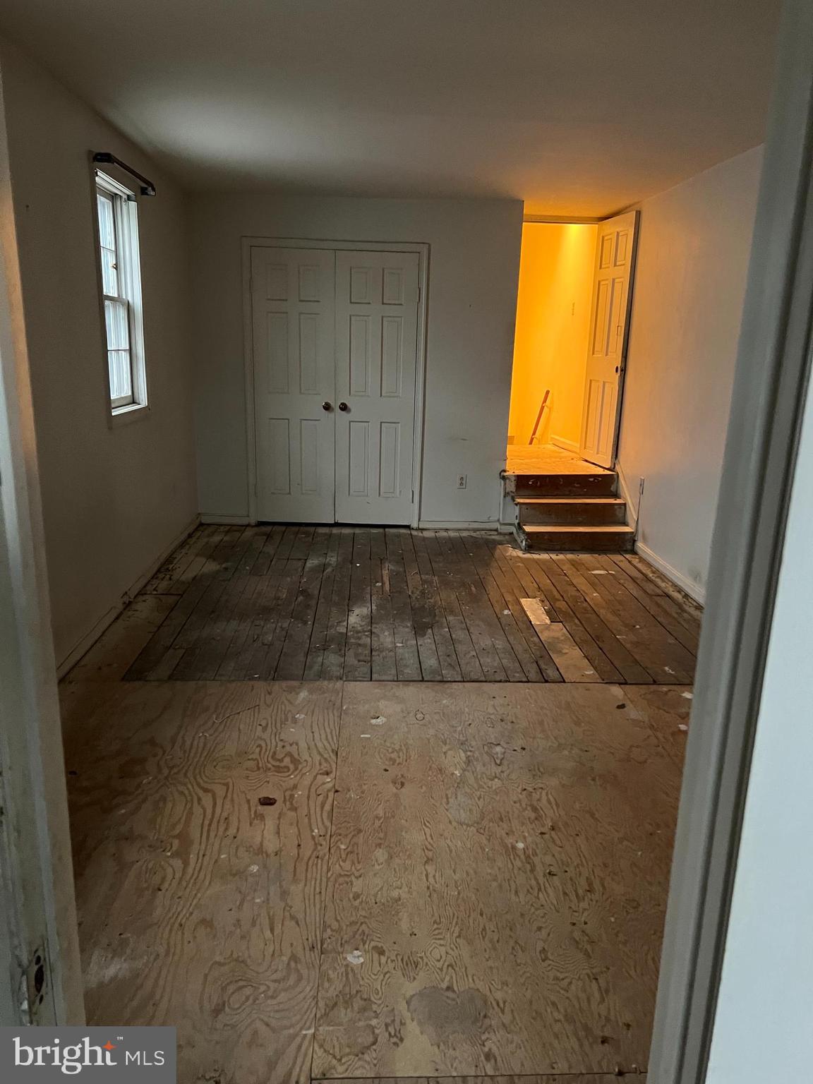 422 11th Street Southeast Washington, DC 20003 - Photo 20 of 24 an empty room with windows