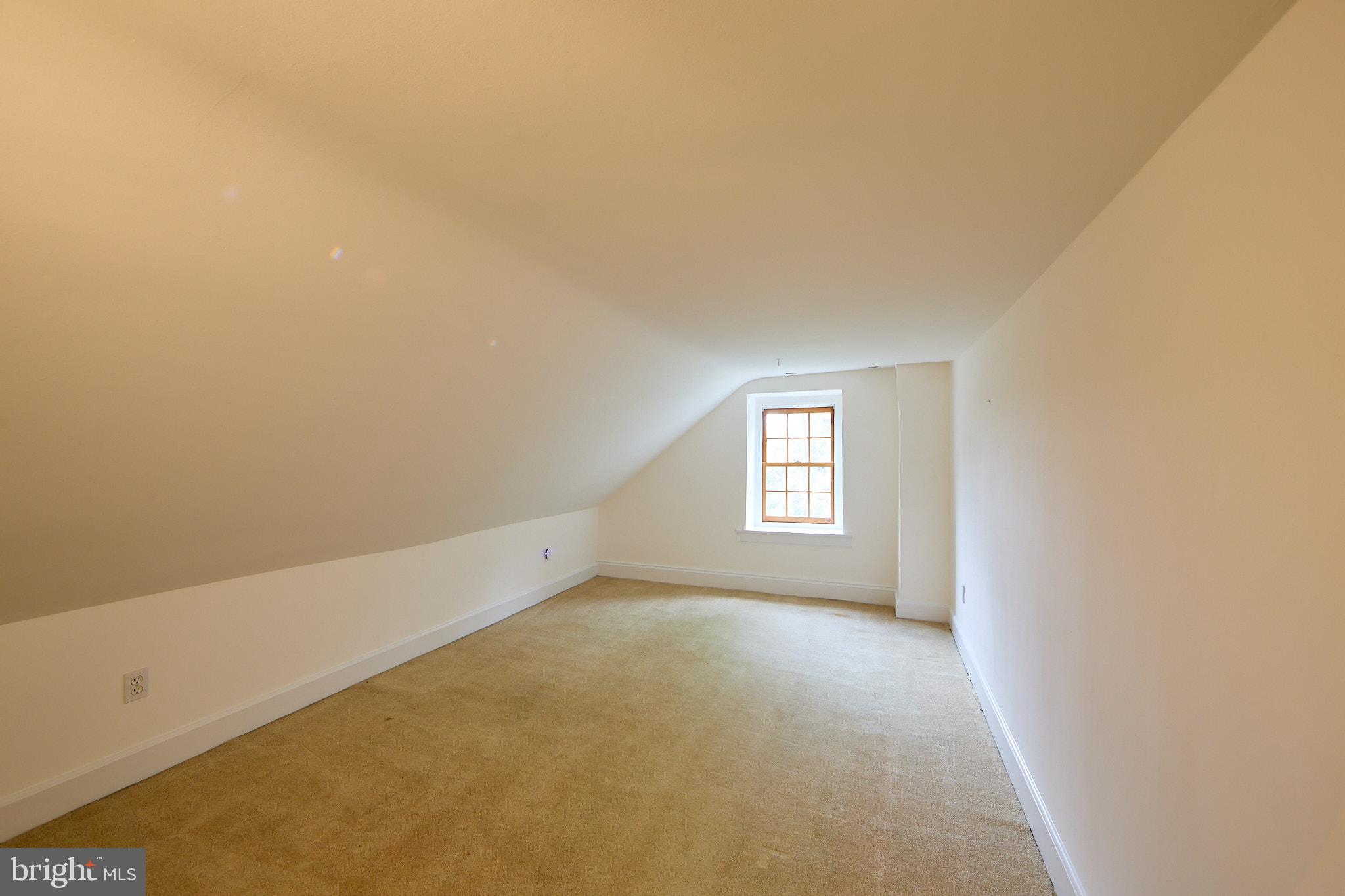 702 Lenape Road West Chester, PA 19382 - Photo 39 of 61 Bedroom 6 (3rd fl)