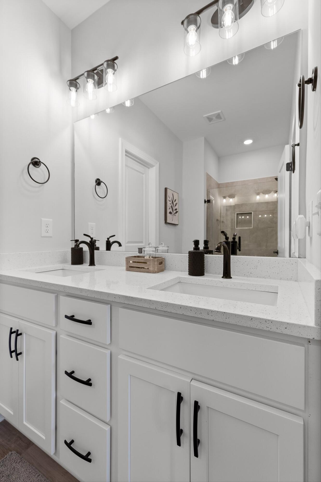 1966 Mitchell Avenue Chattanooga, TN 37408 - Photo 17 of 32 20-Mitchell-20