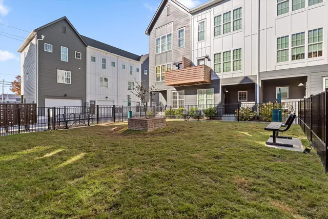 $400,000 | 1966 Mitchell Avenue, Chattanooga, TN 37408