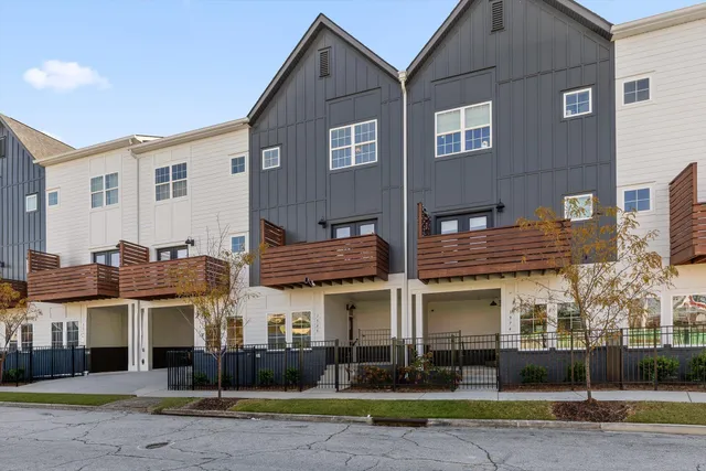 $400,000 | 1966 Mitchell Avenue, Chattanooga, TN 37408