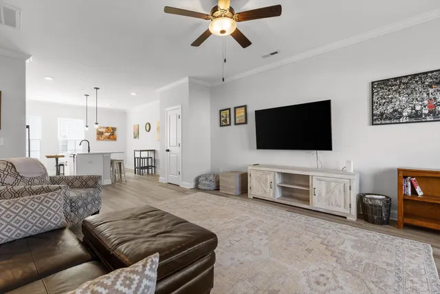 $400,000 | 1966 Mitchell Avenue, Chattanooga, TN 37408