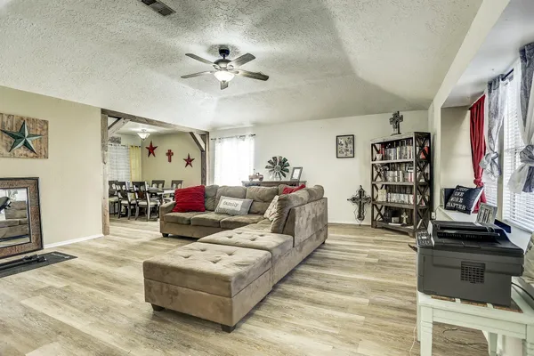 $1,795 | 7006 Zieglers Grove, Richmond, TX 77469